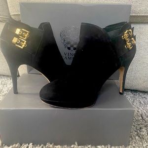 Vince Camuto black side platform ankle boot, lightly worn once or twice